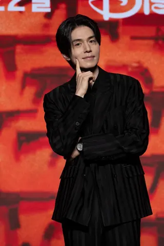 李栋旭说第二季将会加入更多动作画面。（Disney+提供）