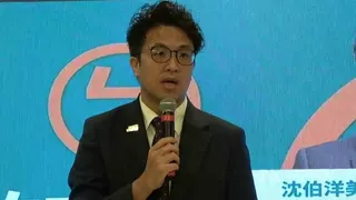 民進黨台北市長參選人沈伯洋訪美，美西時間21日晚間出席洛杉磯的後援會成立大會，數百名支持者參與。中央社 115年7月22日