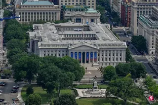 美国财政部指出，如果新加坡、瑞士和泰国这三个经济体，在下一个报告期内仅符合一项标准或不符合任何标准，就可能会从名单中去除。 （路透社）