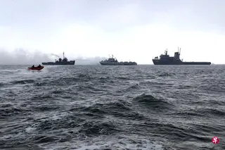 里海位于欧亚交界，北面和西面邻接俄罗斯，南面紧邻伊朗。它是世界上面积最大的咸水湖。 （路透社档案照片）
