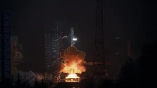 中國在西昌衛星發射中心23日使用長征三號乙運載火箭，成功將天鏈二號06星發射，衛...