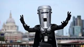 Lord Buckethead endorses Count Binface in Clacton by-election - video