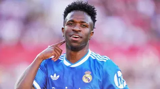 Vinicius Jr reacts