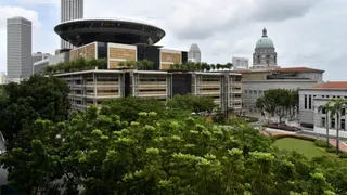 偷窃担心雇主报警 女佣狠心闷死老雇主被判终身监禁