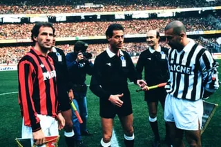 Franco Baresi and Juventus captain Gianluca Vialli in 1992 in Turin.