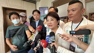 台中市長盧秀燕下午出席民眾黨黨慶時，台糖發現的有致癌的苯駢芘，竟然沒有通報，這個...