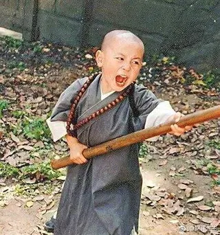 釋小龍小時候相當可愛。（取材自微博）