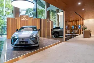 Borneo Motors distributes cars from Toyota and Lexus in Singapore.