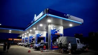 Russia temporarily allows lower-standard gasoline sales to boost domestic fuel supply