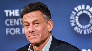 Take-Two CEO Strauss Zelnick Won't Rule Out GTA 6 on Disc at Some Point, Insists Decision Had Nothing to Do With Concern Over Leaks - IGN Image