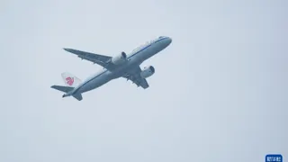 由中国国产大飞机C919执飞的中国国际航空CA723航班，周三下午3时许从北京首都国际机场起飞，前往蒙古国首都乌兰巴托。（图取自新华社）