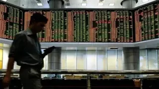 国家银行将在今日公布次季国内经济生产总值（GDP），综指今早以1734.72点小幅开高后，旋即走跌，并一度跌至1730.11点。。（档案照）