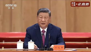 中共17日上午在人民大會堂舉行「紀念江澤民同志誕辰100周年大會」，中共總書記習...