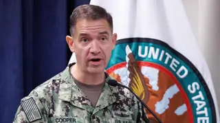 美國中央司令部（United States Central Command）司令布拉德·庫珀（Brad Cooper）於2026年3月5日在美國佛羅里達州坦帕麥克迪爾空軍基地（MacDill Air Force Base）中央司令部總部舉行的記者會上發言。