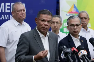 Home Minister Datuk Seri Saifuddin Nasution Ismail  said the pilot, a Malaysian, was arrested by Indonesian authorities and was therefore subject to the republic’s laws.. - Bernama pic