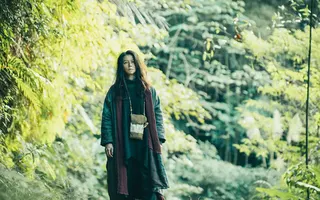 女神Vivian翻轉形象演泰雅族白巫，戲外認了：「只征服過台北象山。」（圖／華映娛樂）