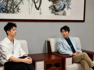 林亭翰(左)跟國際大師郎朗合作打造音樂盛宴。圖／海上月光仲夏夜音樂會提供