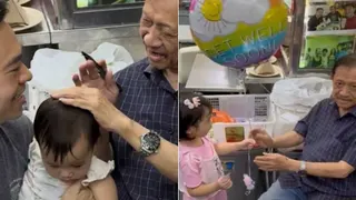 阿伯摸女童头被推倒 顾客特地带孩子过来为阿伯打气