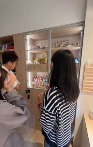 快新聞／權威雜誌創辦人重磅表態了！沈伯洋去拜訪長者　阿嬤不斷大喊：我愛Puma