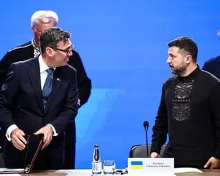 Andy Burnham (left) and Volodymyr Zelensky during a Coalition of the Willing meeting in Kyiv