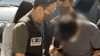 夫姓警长于22日被警方紧急逮捕。