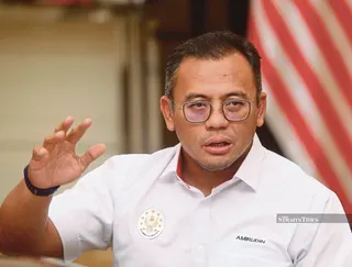 Selangor Menteri Besar and PH election director Datuk Seri Amirudin Shari. NSTP File pic