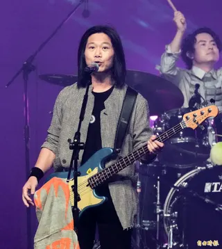 瑪莎自告奮勇加入告五人改組「靠五人」。(記者王文麟攝)
