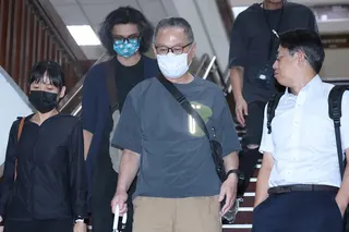 「大帳房」張俊傑出庭，律師團強攻程序違法，他庭訊後不願表示意見。廖瑞祥攝